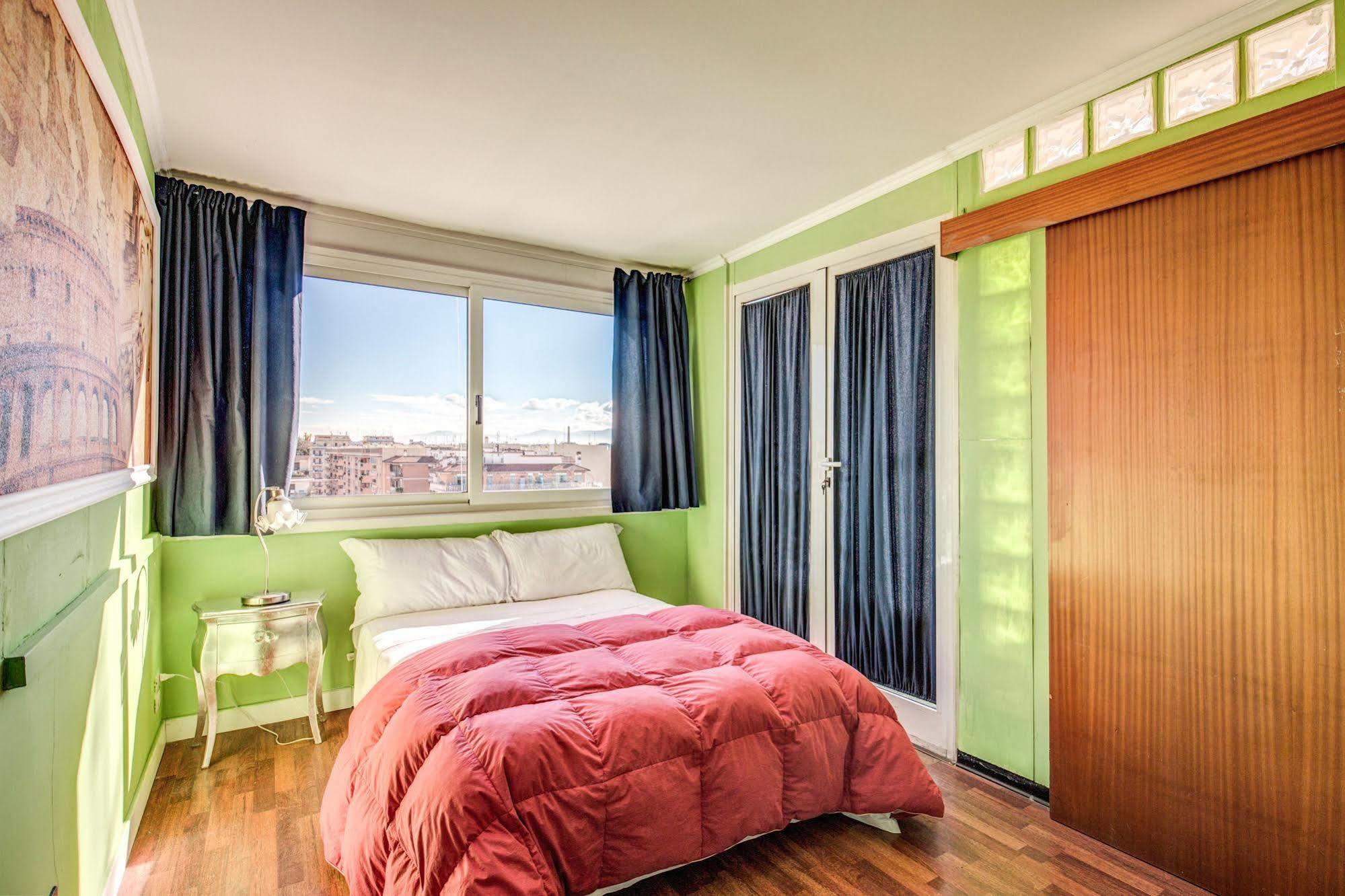 Piramide Terrace Bed & Breakfast Rom